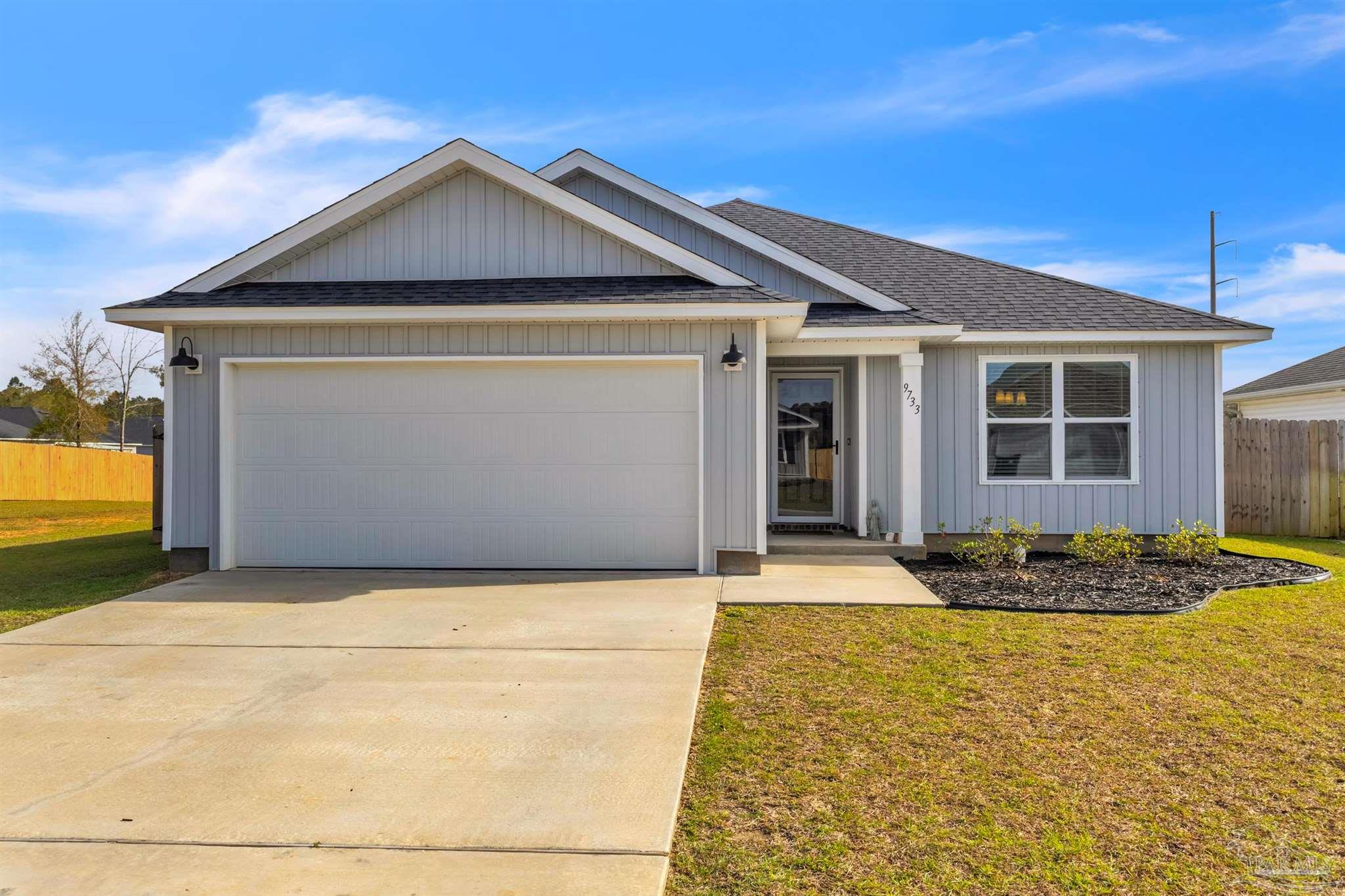 Pepper White, Realtor, Coastal Collective Group in Pensacola Beach, FL (5)