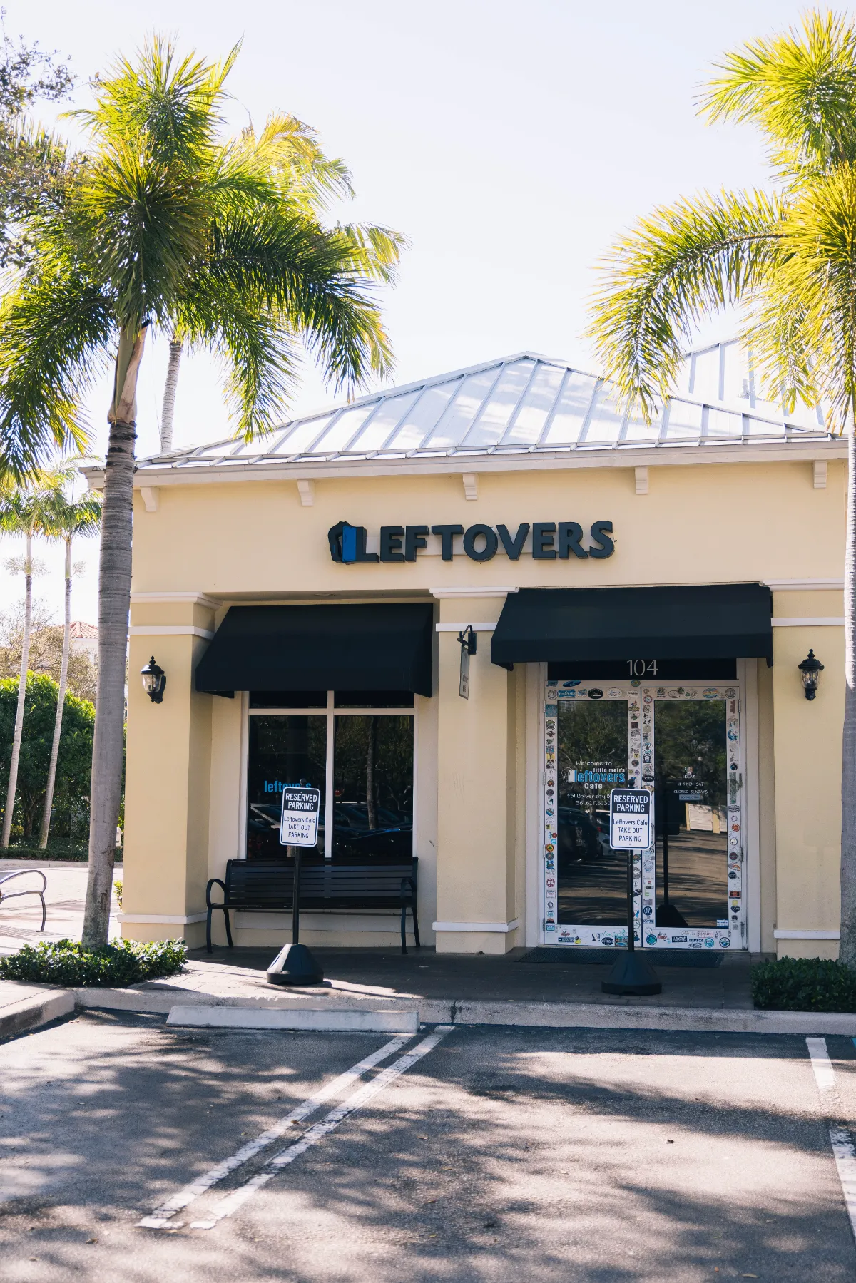 Little Moir's Leftovers in Jupiter, FL