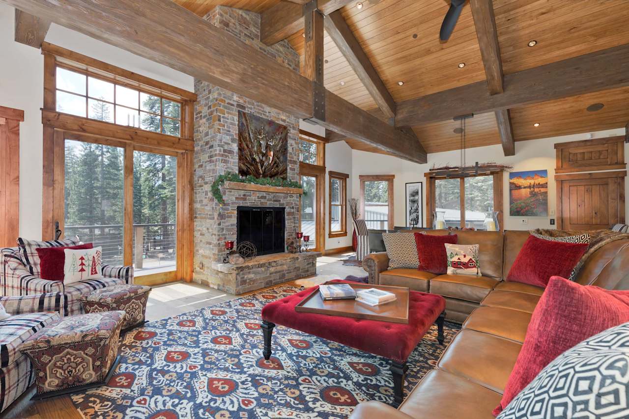 Danica McCoy Realtor @ Mammoth Sierra Properties in Mammoth Lakes, CA