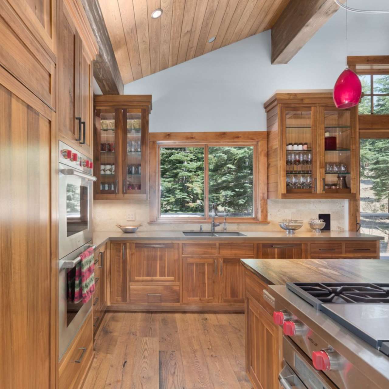 Danica McCoy Realtor @ Mammoth Sierra Properties in Mammoth Lakes, CA (2)