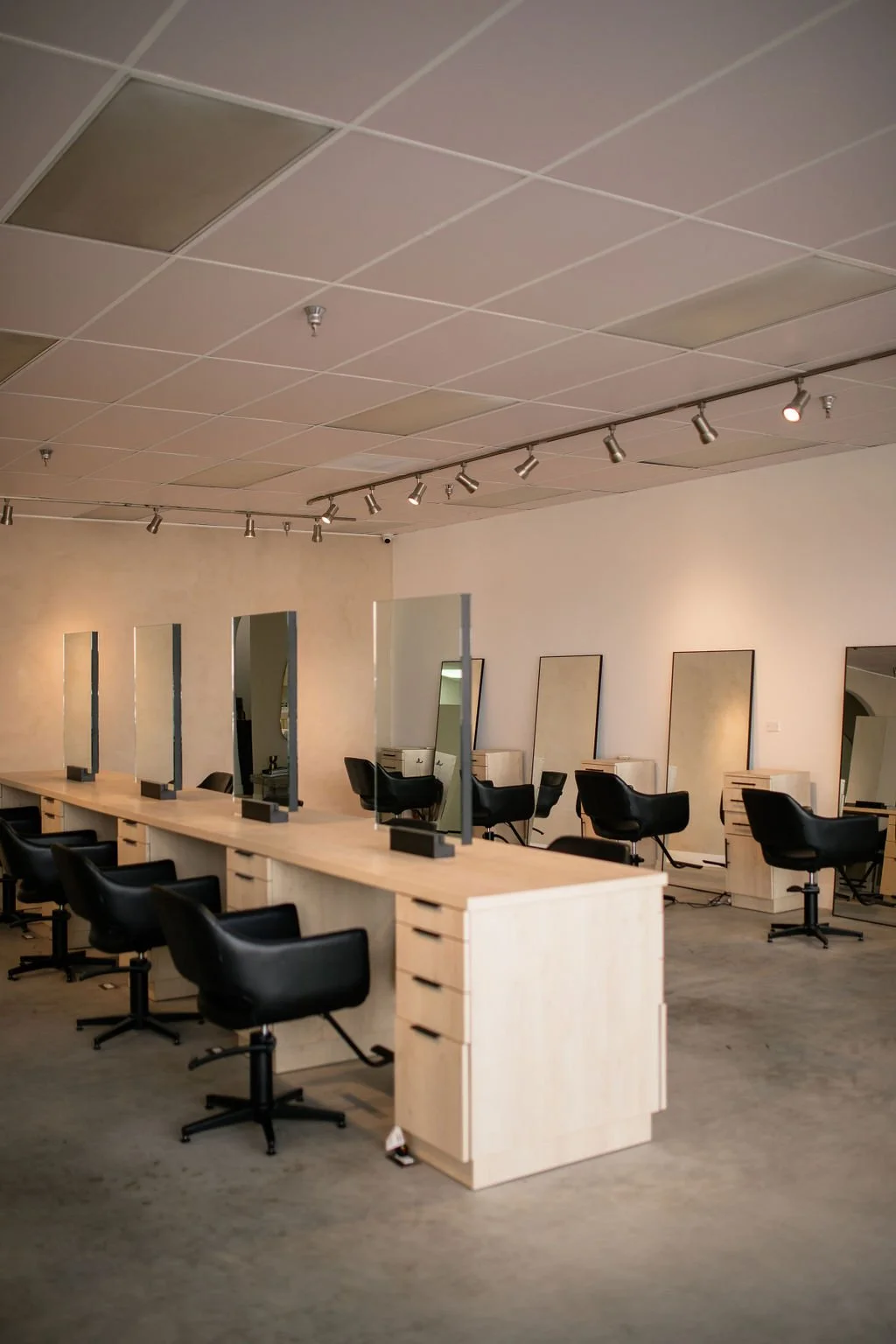Luxe 22 salon in Redlands, CA (5)