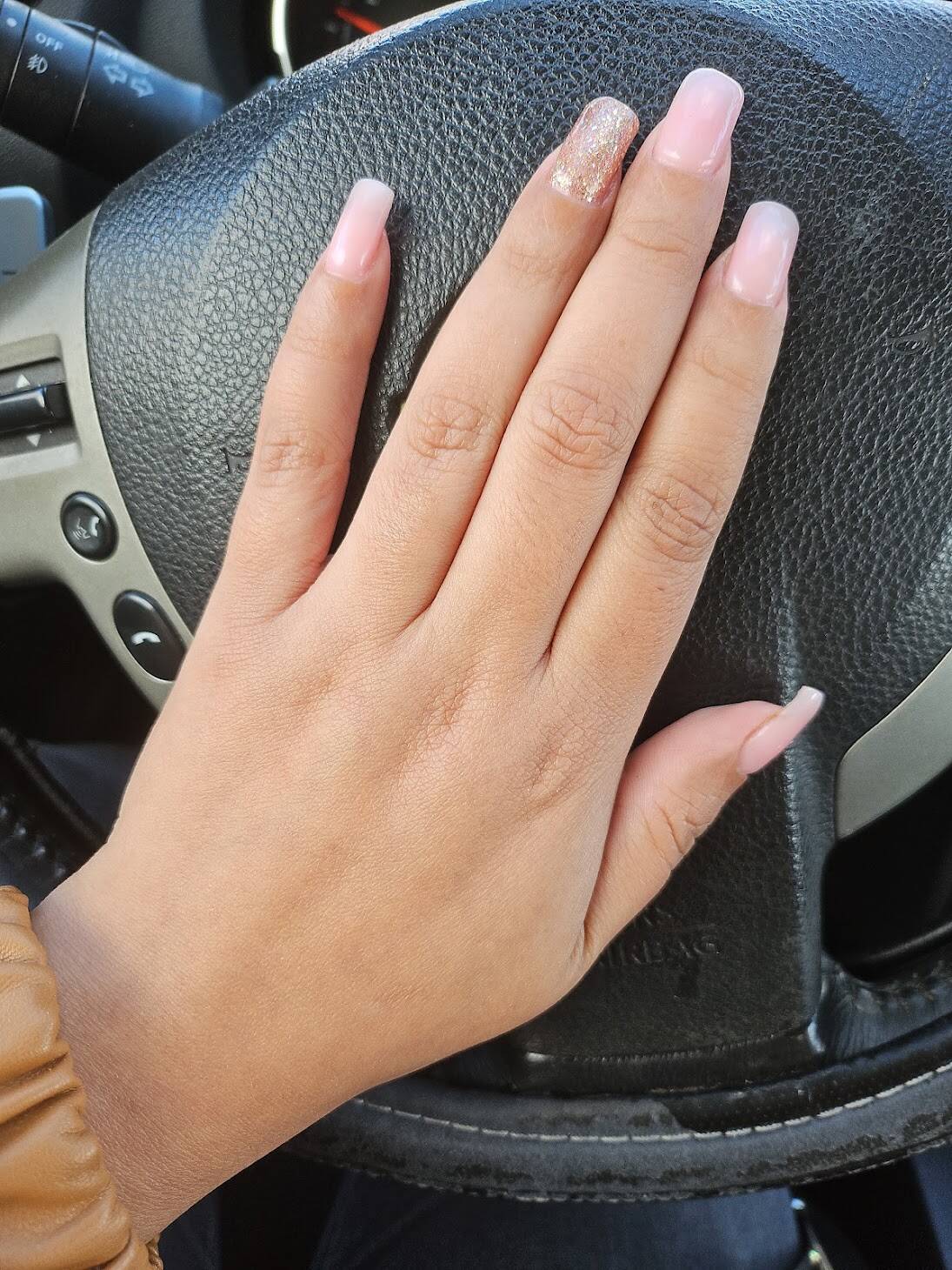 Simi Nails & Spa in Valley Stream, NY