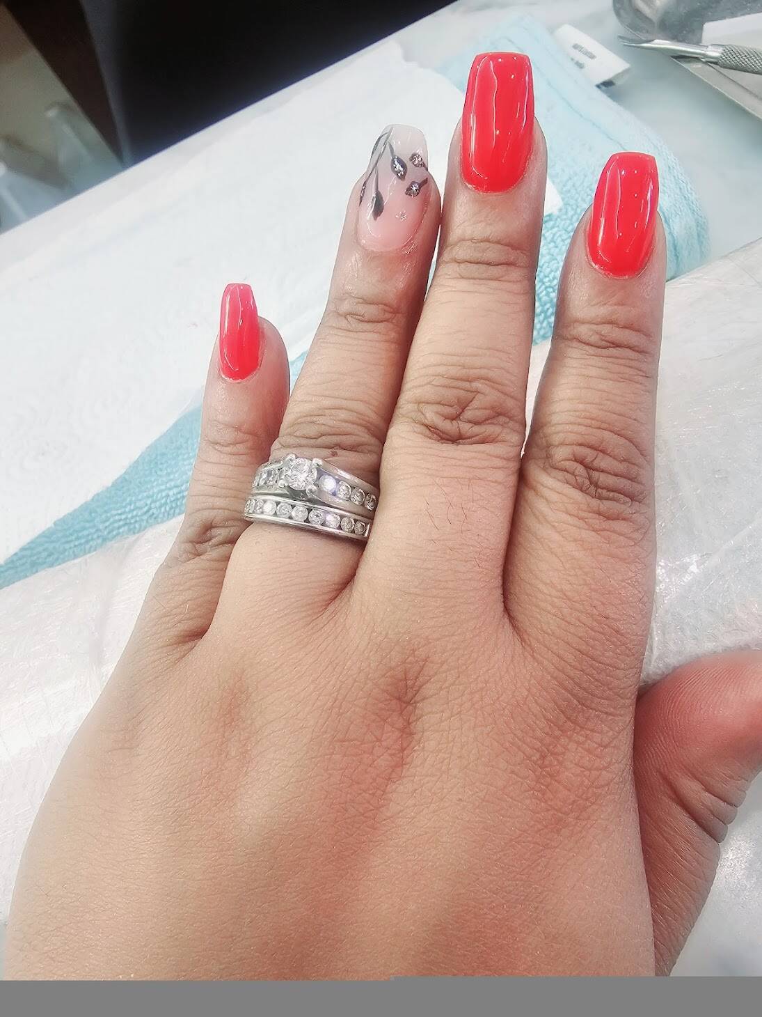 Simi Nails & Spa in Valley Stream, NY (2)