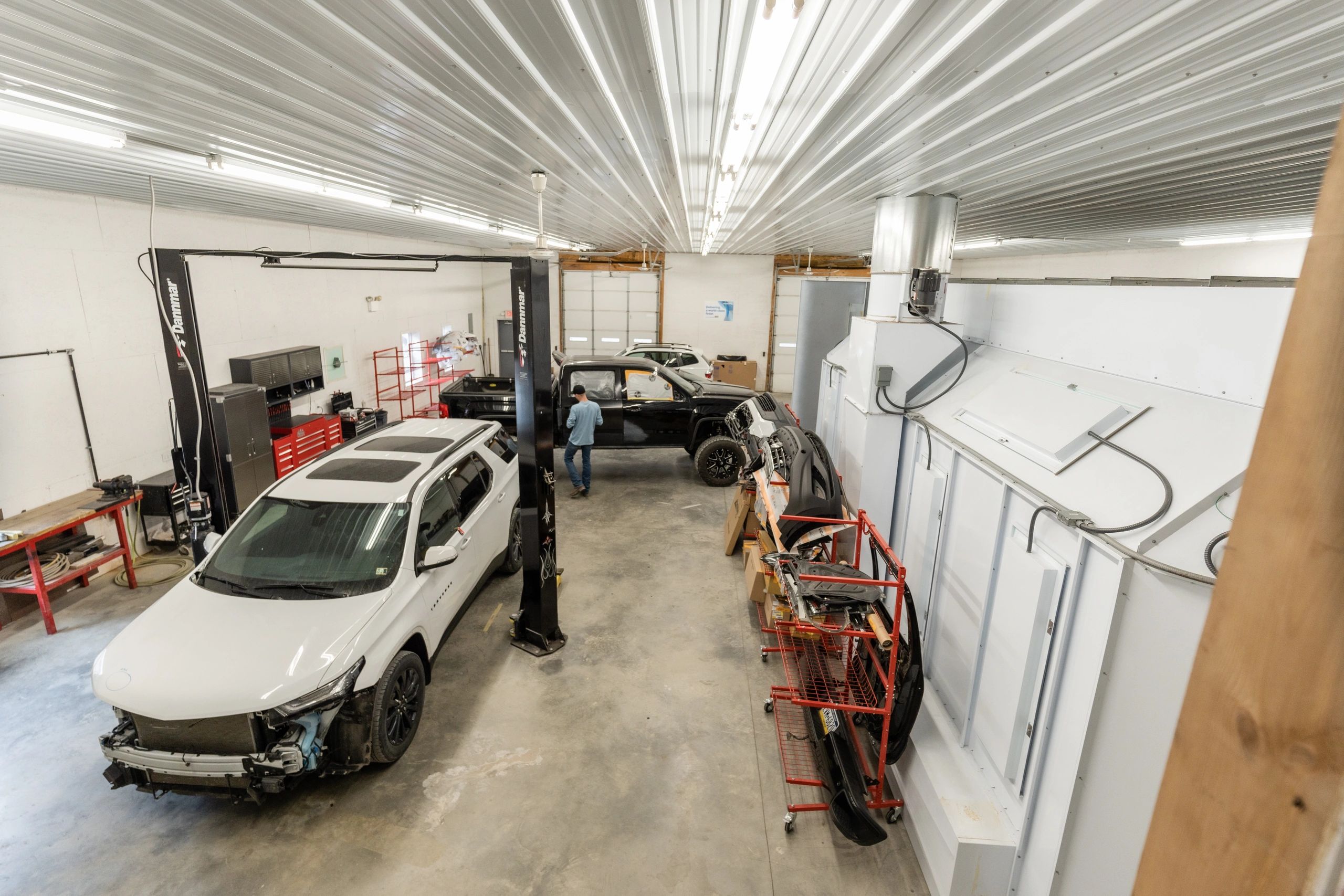 Modern Color Collision & Paintworks in Mansfield, PA