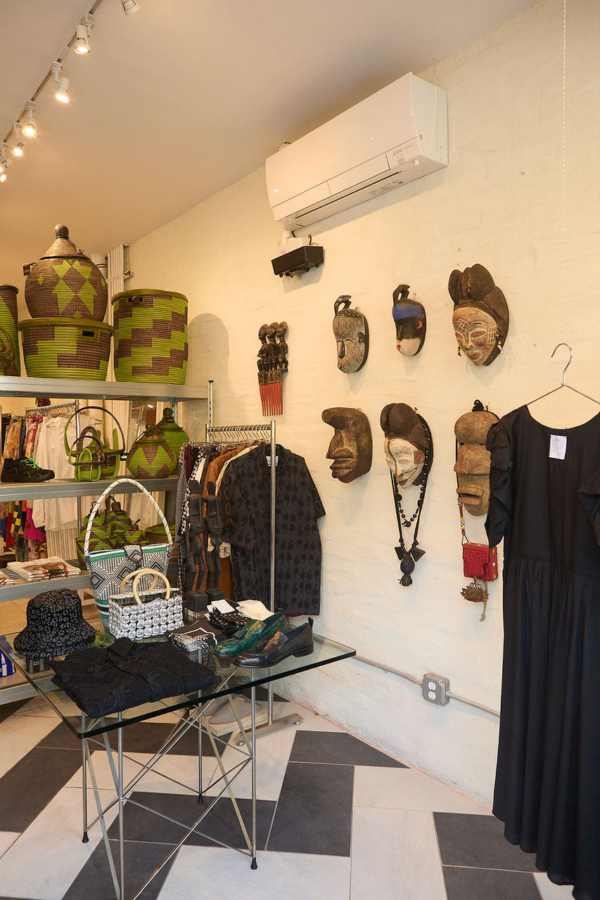 Marche Rue Dix Shop & Beauty Salon in Brooklyn, NY (6)