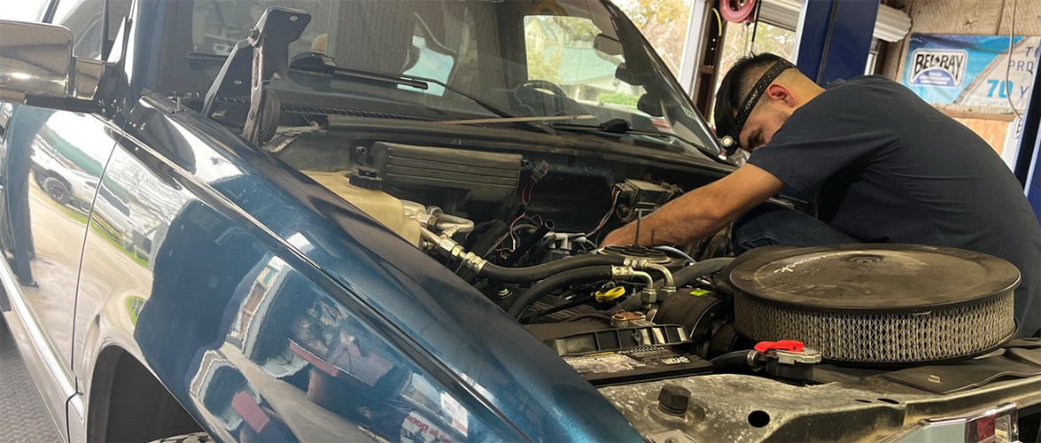 Riverhills Automotive Services Center in Kerrville, TX (3)