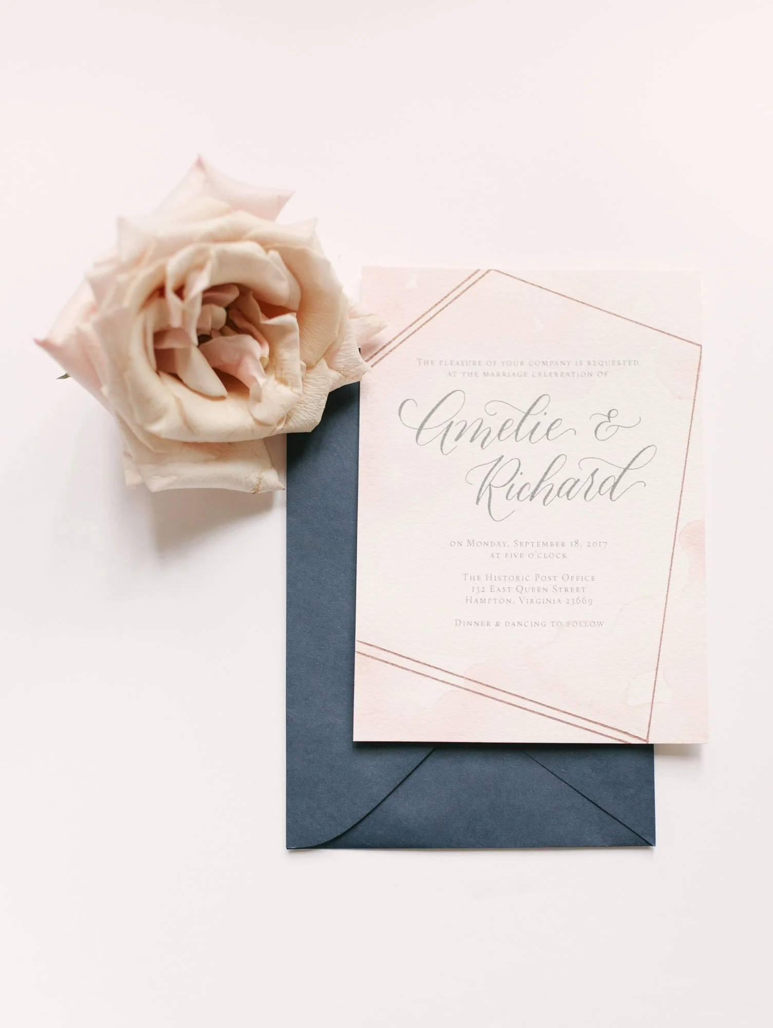 A Queen's Touch Events, LLC in Axton, VA