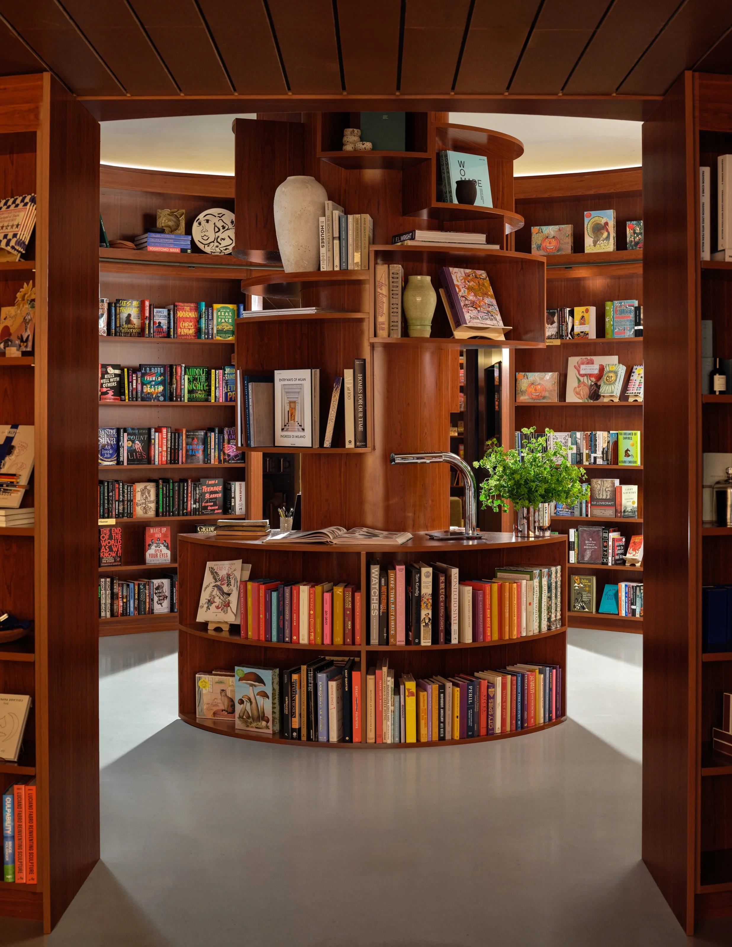 Bird’s Bookstore in Dallas, TX (5)