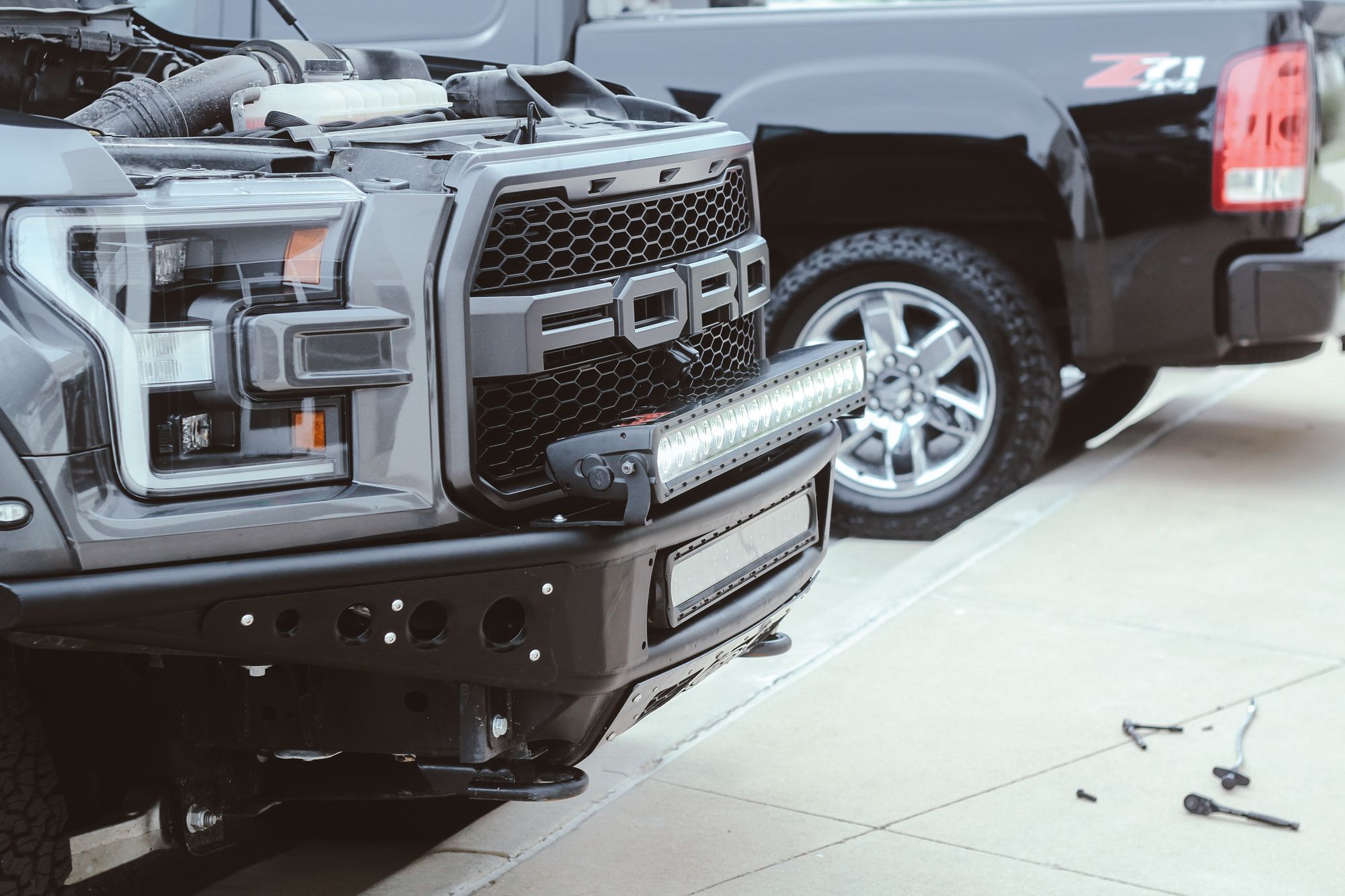 G Customs Autowork in Rosharon, TX
