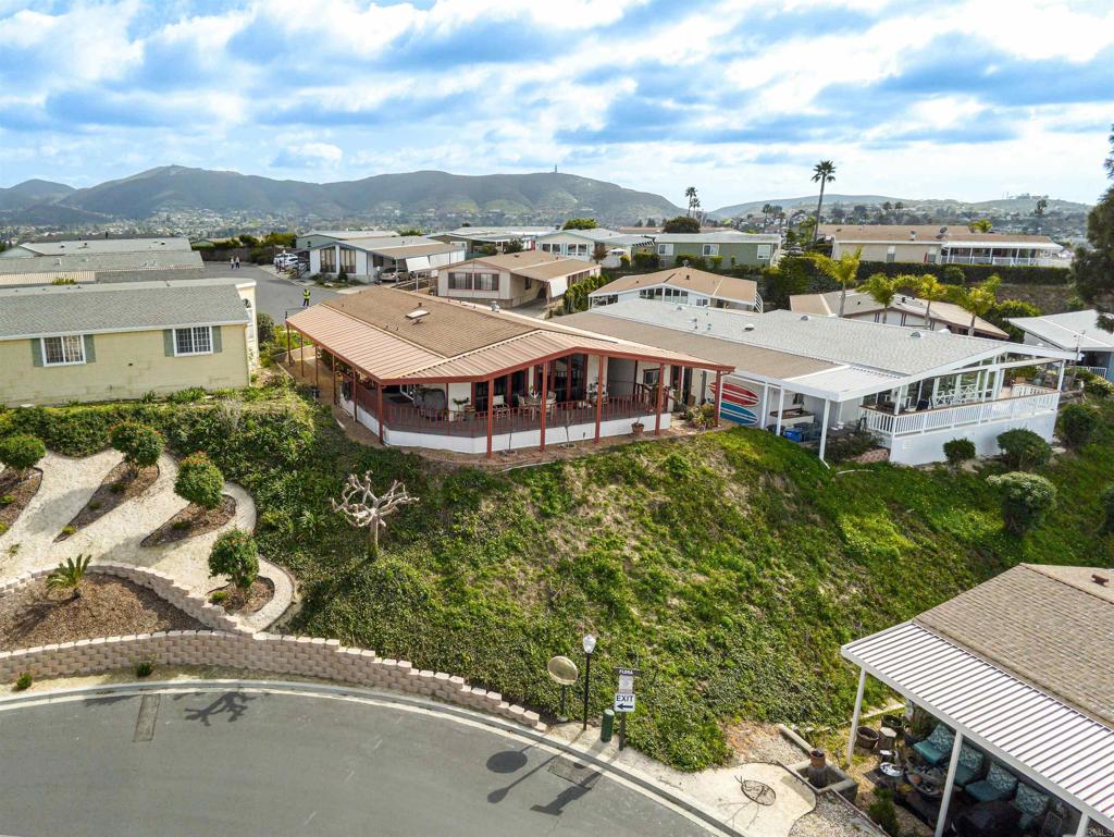 Jim and Melissa Kazebee - First Team Real Estate in San Marcos, CA (2)