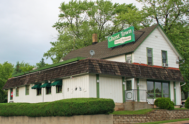 Juice's Ghost Town in Grafton, WI (2)