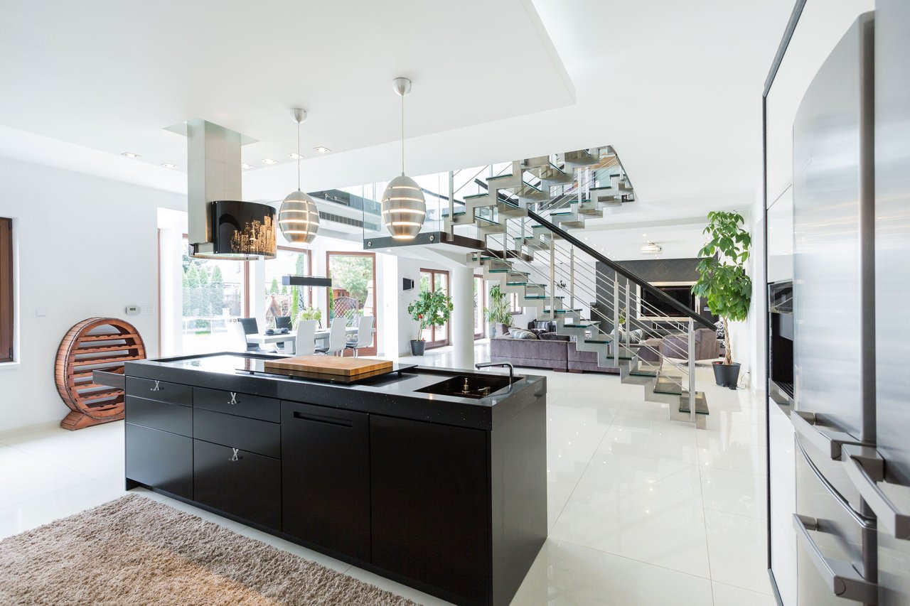 Juanita Harris Realtor® Bergen County Luxury Homes in Fort Lee, NJ (5)