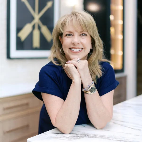 Michelle Wylie, Broker-REALTOR | Top Hat Realty Group in Fort Worth, TX (2)