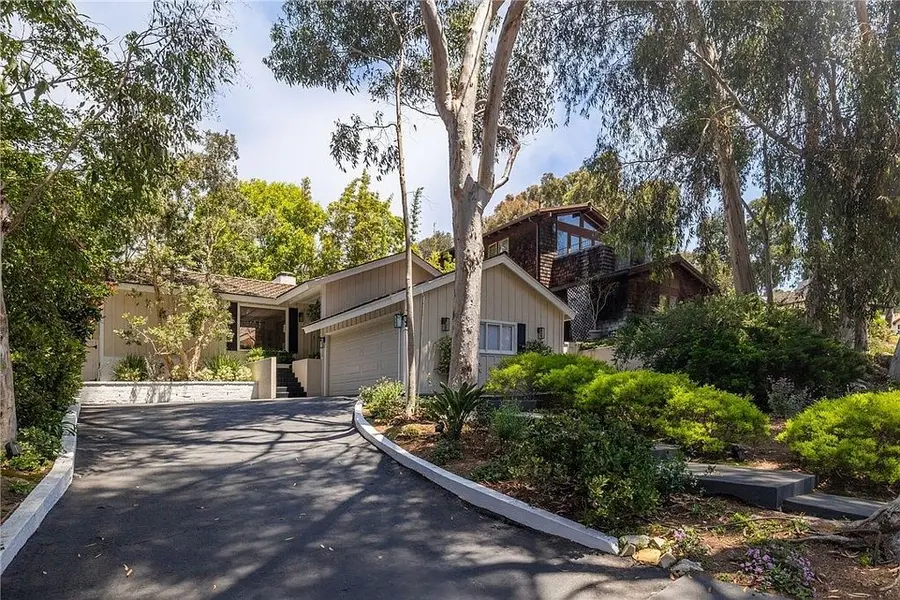 Sell With Zoli — Palos Verdes Real Estate Agent | Realtor in Rancho Palos Verdes, CA