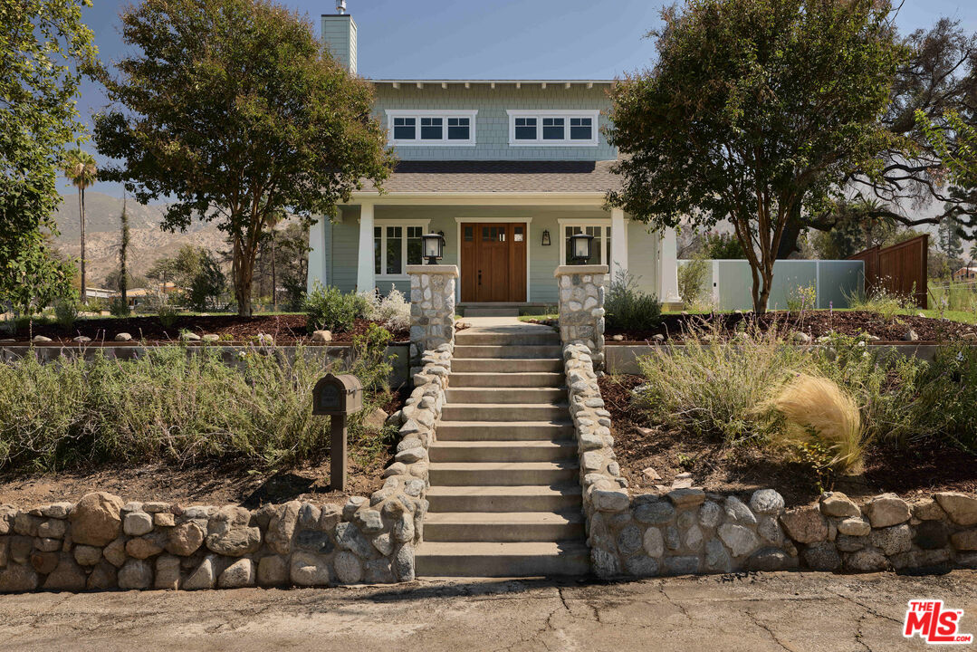 Brock & Lori Harris Real Estate Team in Los Angeles, CA (3)