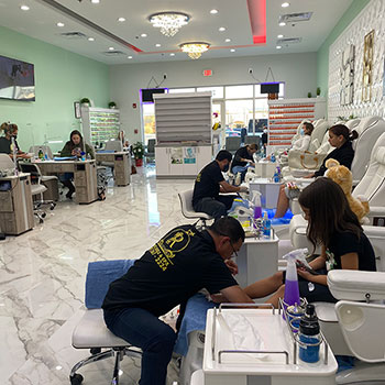 Royal Nails & Spa in Hagerstown, MD (3)