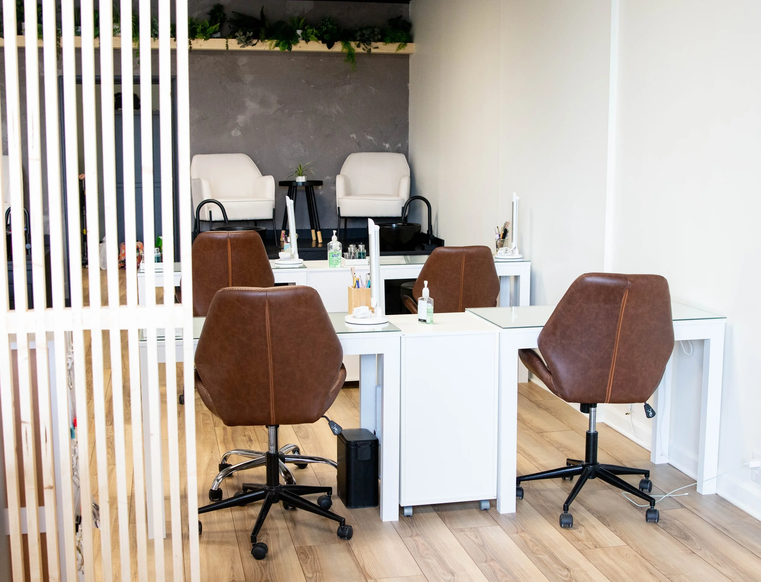Slate Nail Parlour in Oakmont, PA (5)