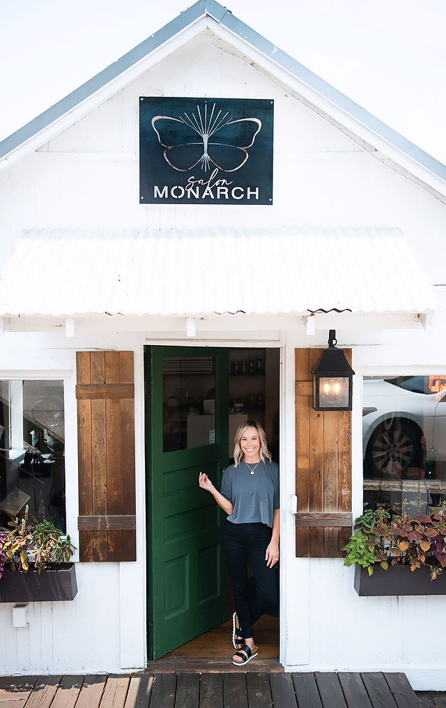 Salon Monarch in Helena, AL