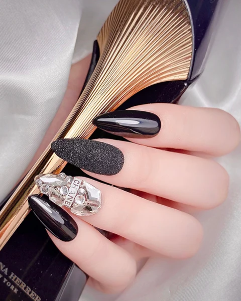 Glo Nails in Eau Claire, WI (6)