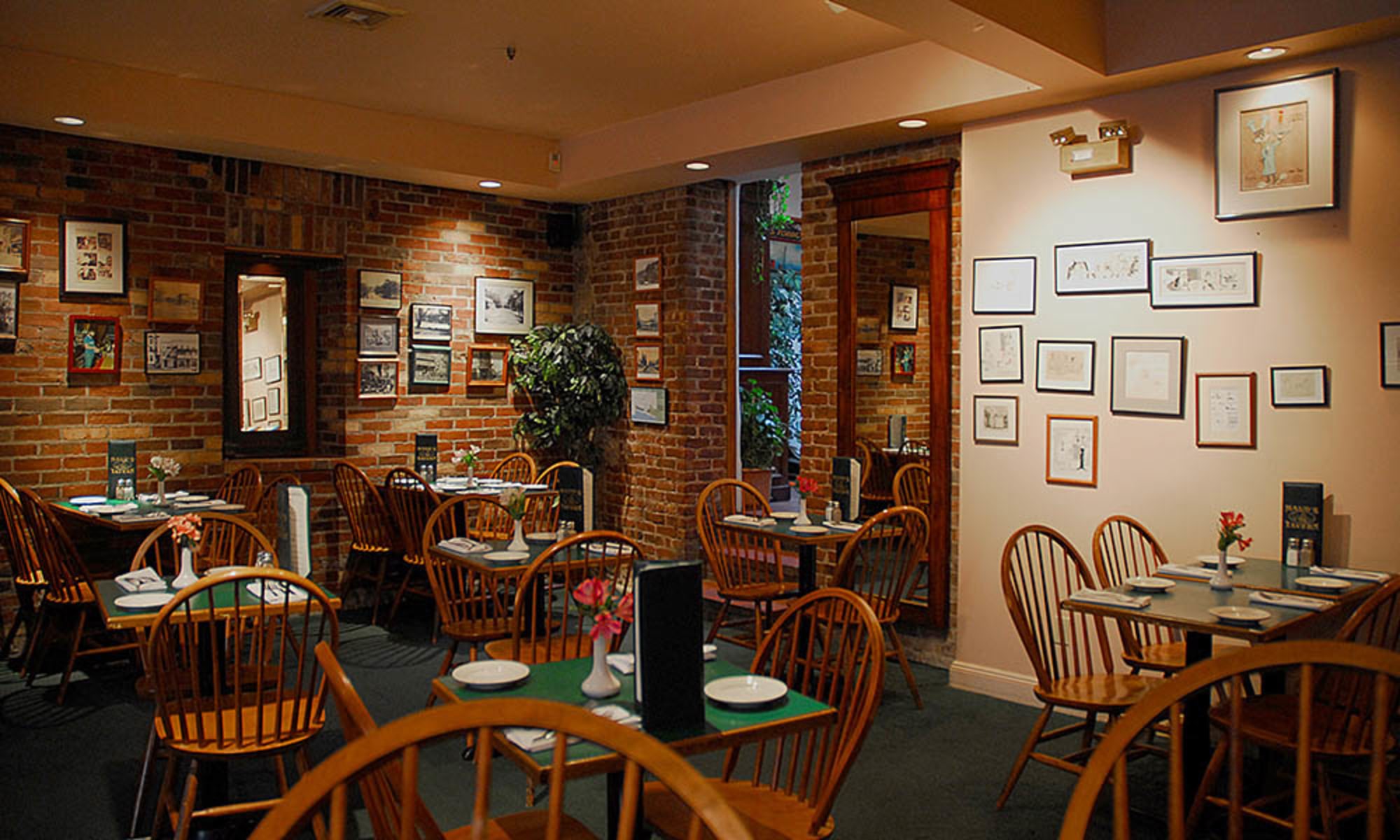 Maud's Tavern in Hastings-On-Hudson, NY
