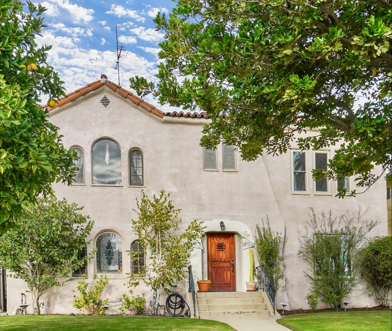 Laura Anderson Real Estate Group in Los Angeles, CA (4)