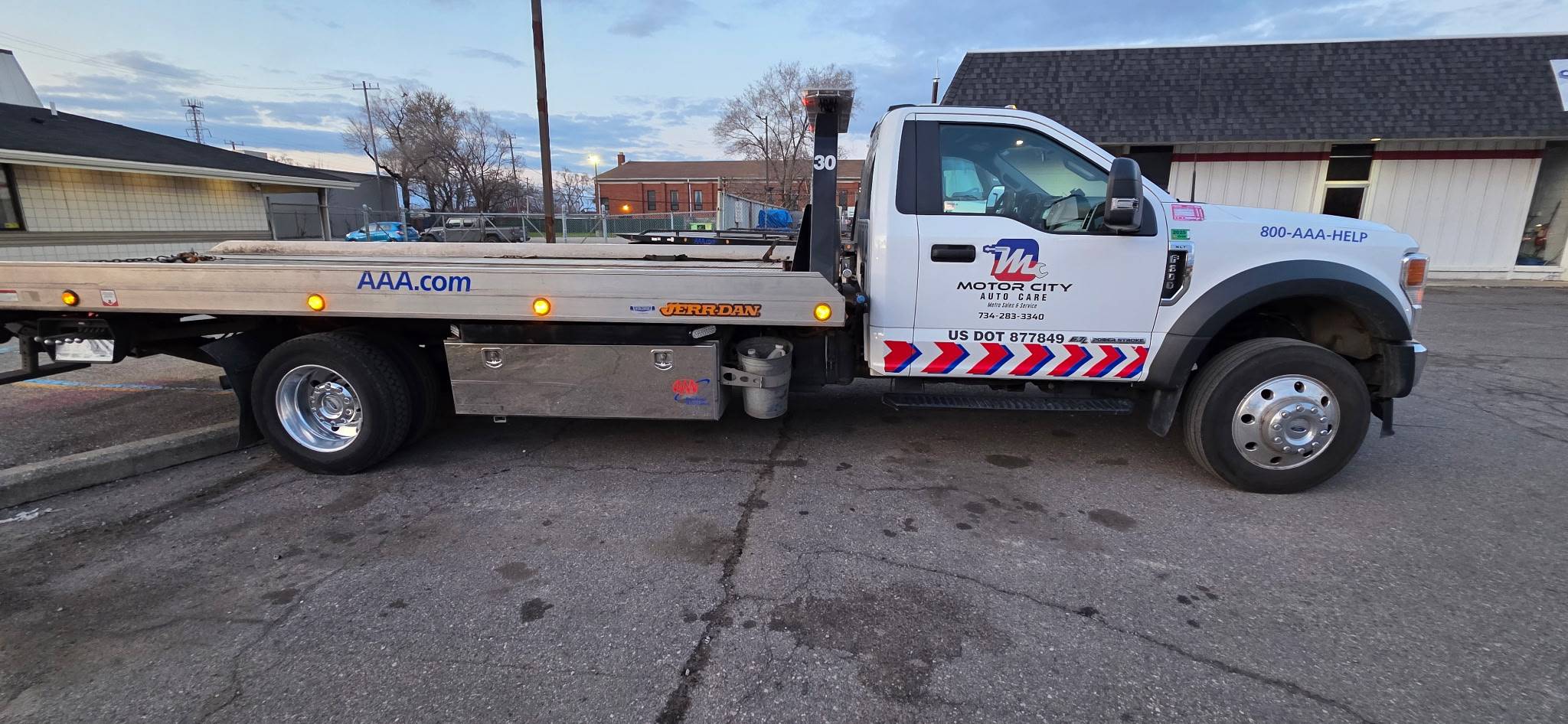 Motorcity Auto Care in Lincoln Park, MI