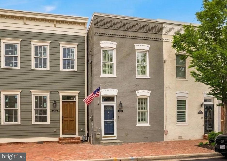 Shaun Murphy - REALTOR @ Compass Real Estate in Alexandria, VA (5)