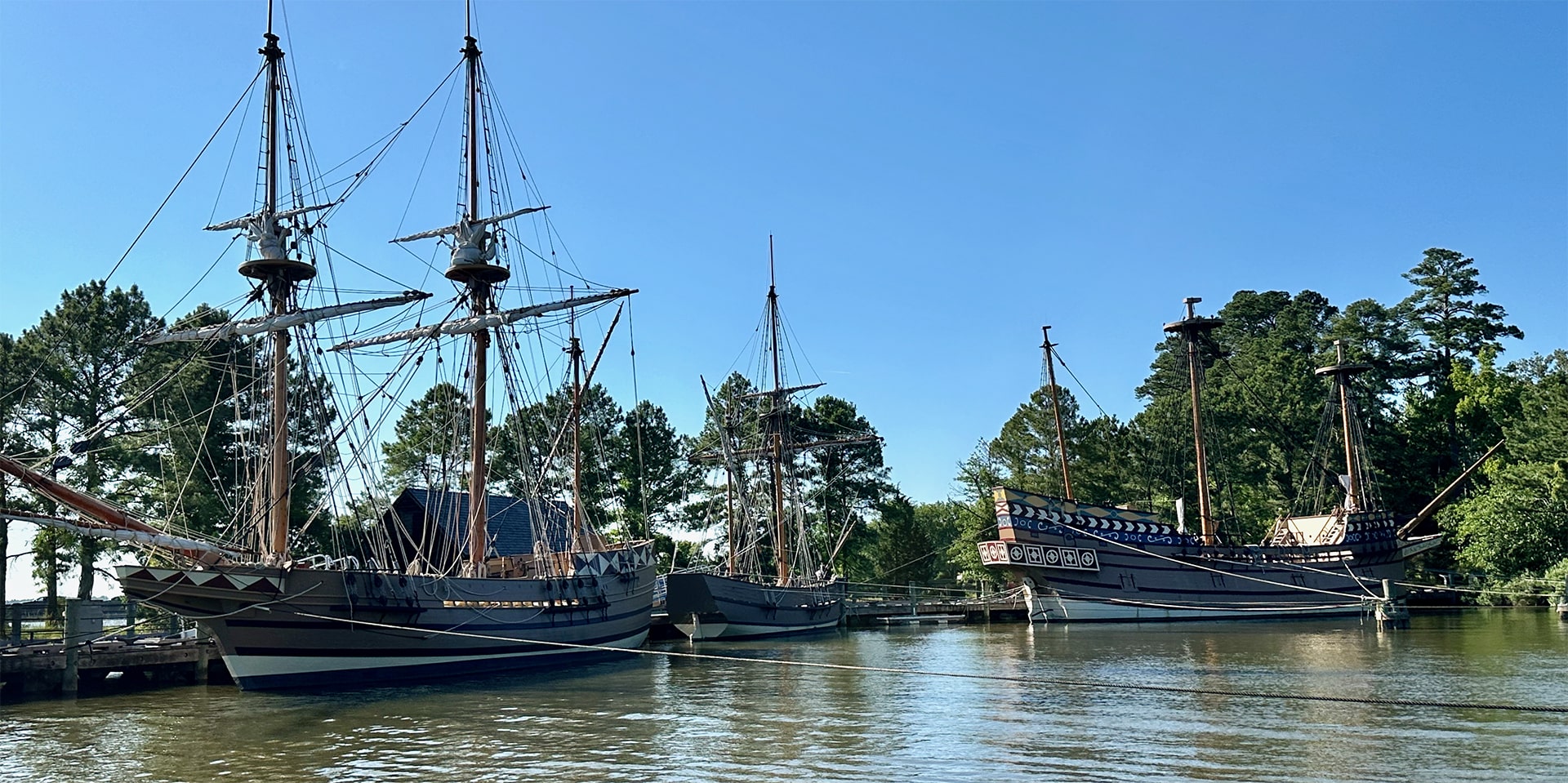 Suzanne Dana in Williamsburg, VA (6)