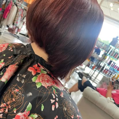 Studio Shag Hair Salon & Boutique in Columbus, IN (4)