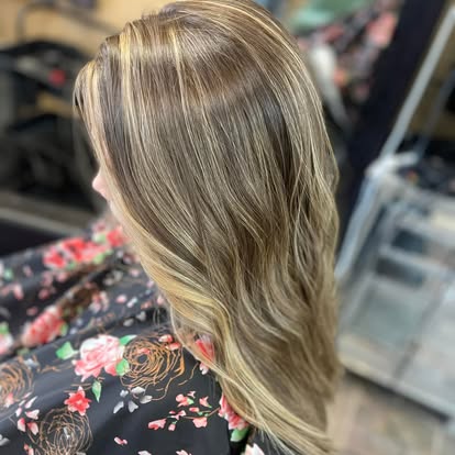 Studio Shag Hair Salon & Boutique in Columbus, IN (6)