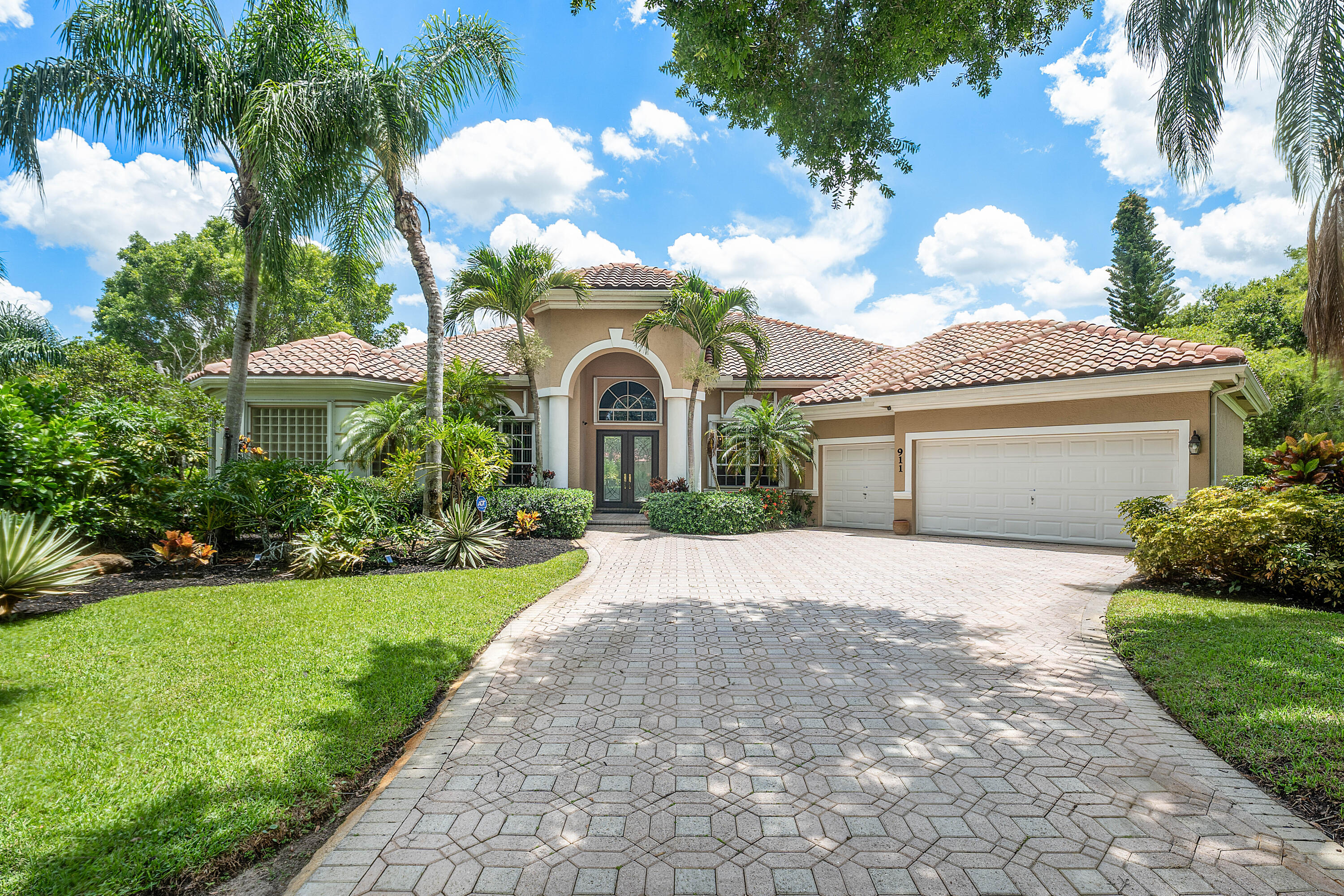 Devin McKinney | SERHANT. | MN in Delray Beach, FL