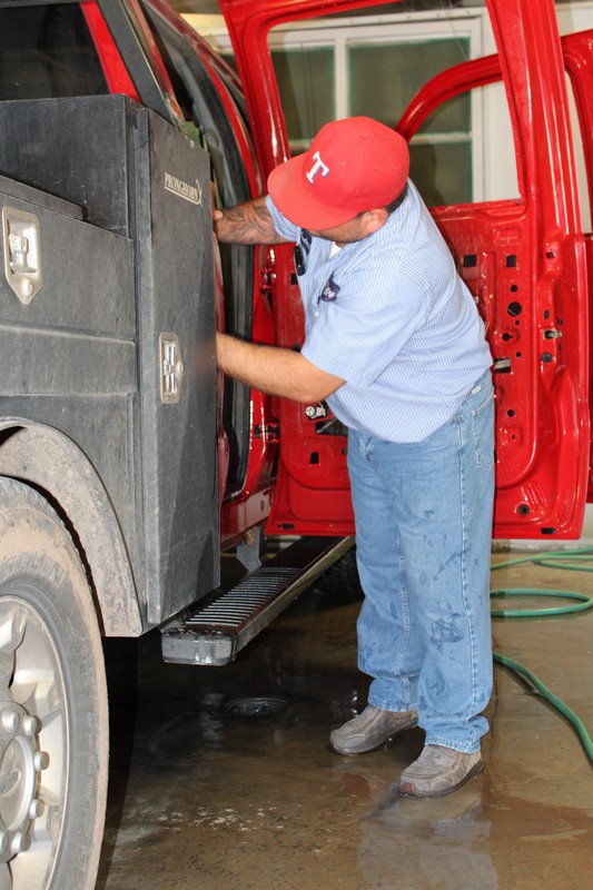 Quality Body Shop in Floydada, TX