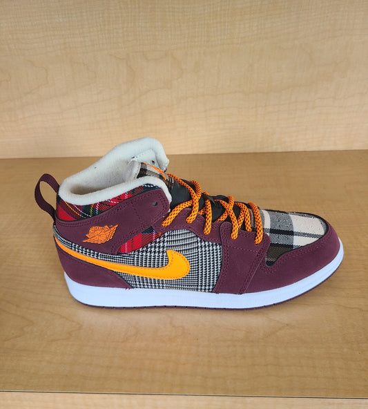 Cultures Shoes and Apparel in Logan, WV (3)