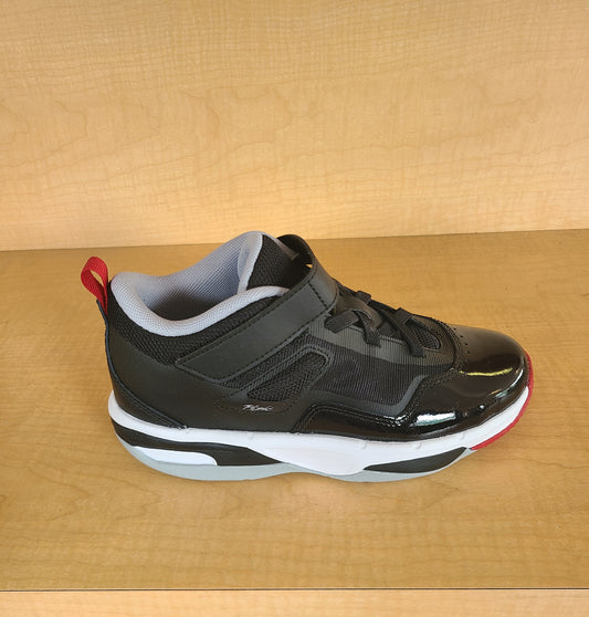 Cultures Shoes and Apparel in Logan, WV (6)
