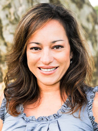 Lupita Henriquez – Redondo Beach Real Estate Agent | South Bay Specialist - Estate Properties in Redondo Beach, CA