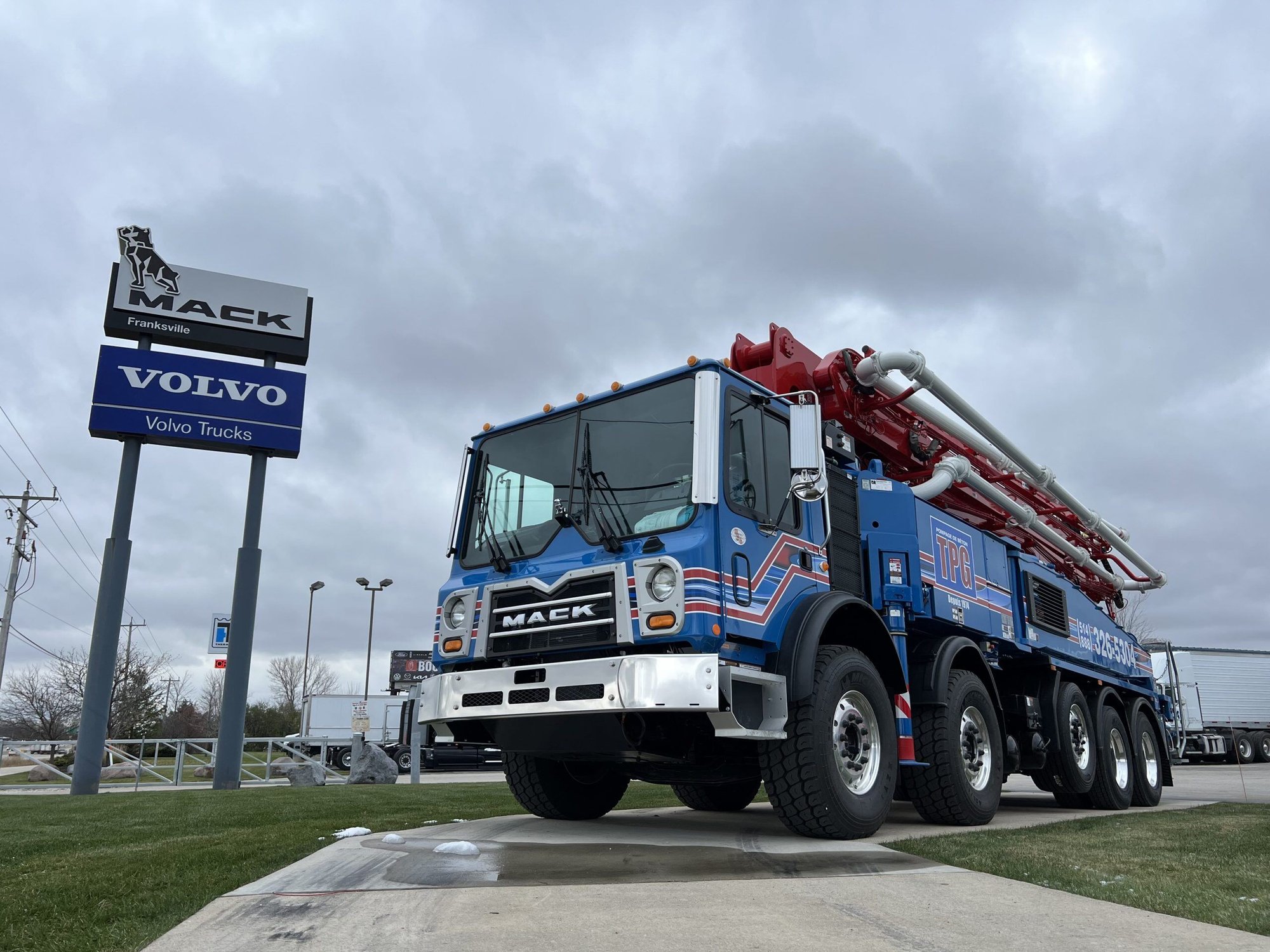 Kriete Truck Center - Mauston in Mauston, WI (5)