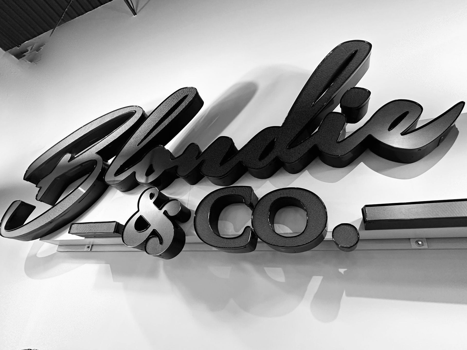 Blondie & Co. Salon in Kent, OH