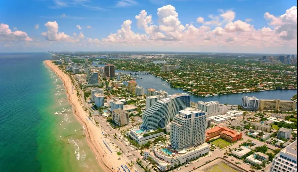 Ashley Frederick, Realtor in Davie, FL (3)