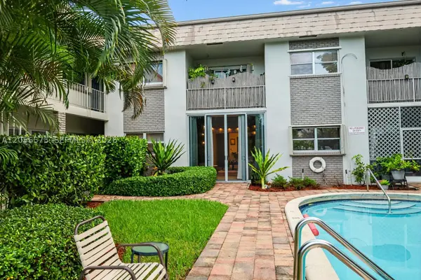 Ashley Frederick, Realtor in Davie, FL (4)