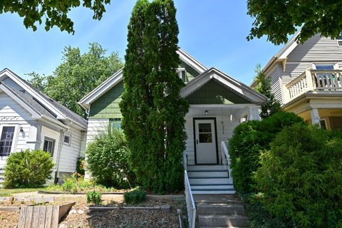 Riverwest Realty Milwaukee in Milwaukee, WI (4)