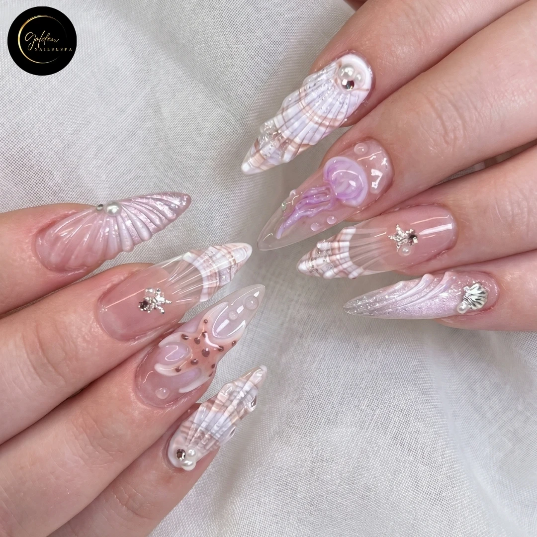 Golden Nails & Spa in Menomonee Falls, WI (5)