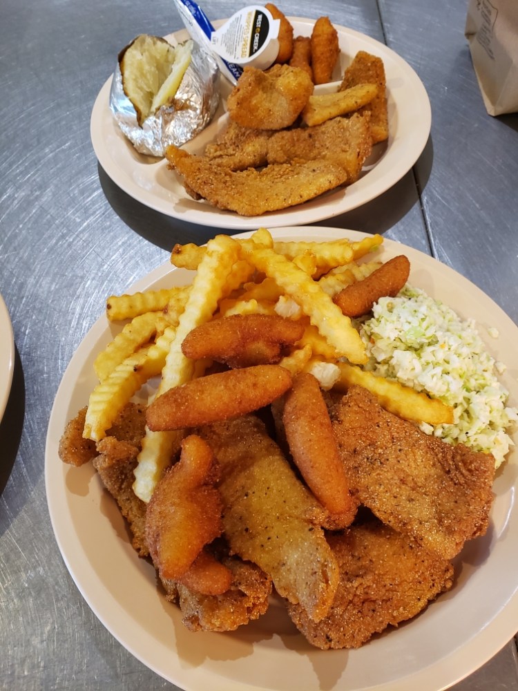 Bailey's Fish Camp in Blacksburg, SC (3)