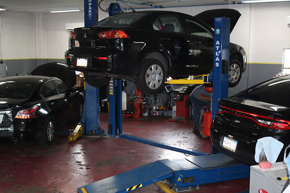 Max Mile Car Care Center in Hallam, PA (3)