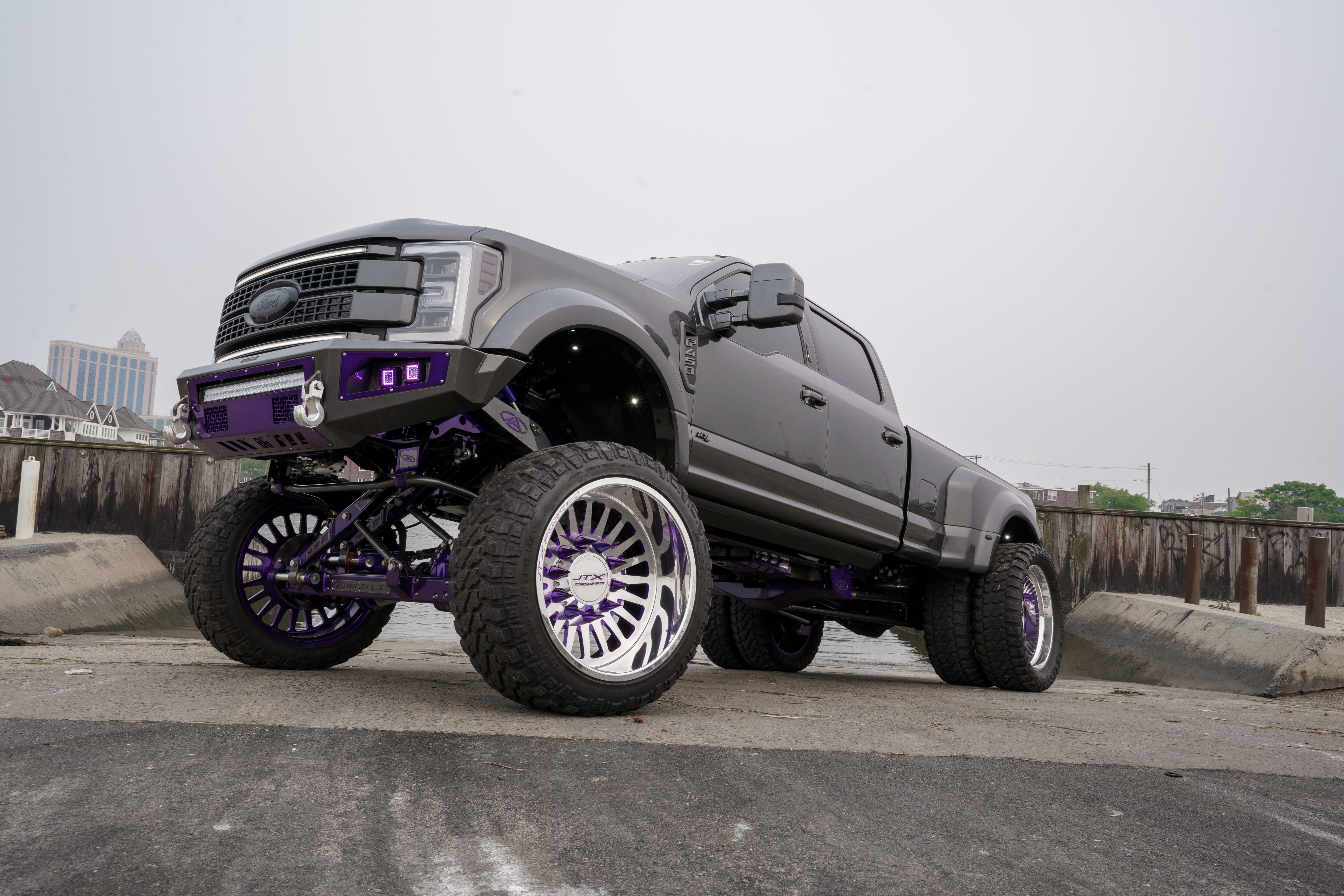 HD Truck Center in Clarksburg, WV (4)