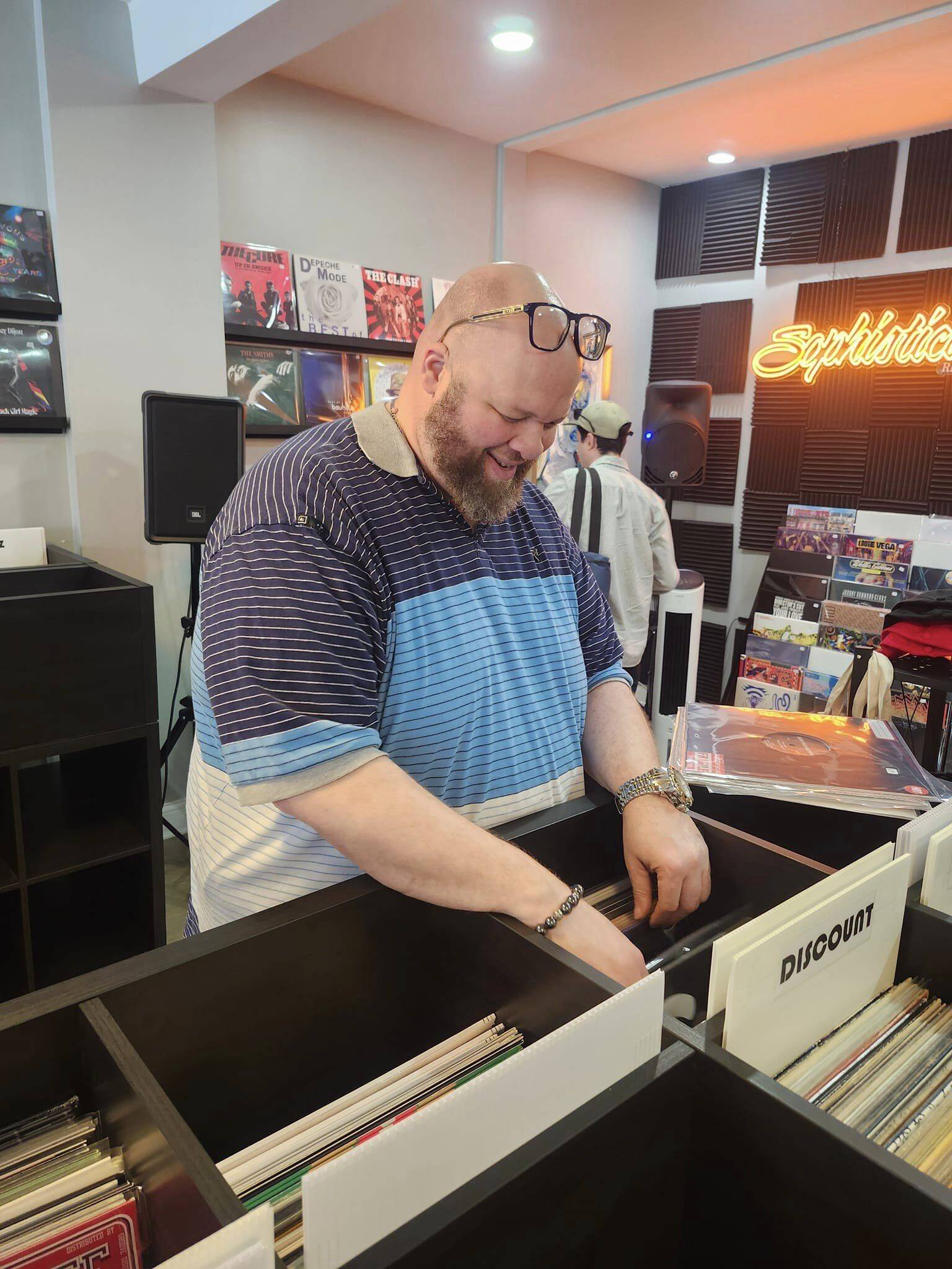 Bridgeport Records in Chicago, IL (6)