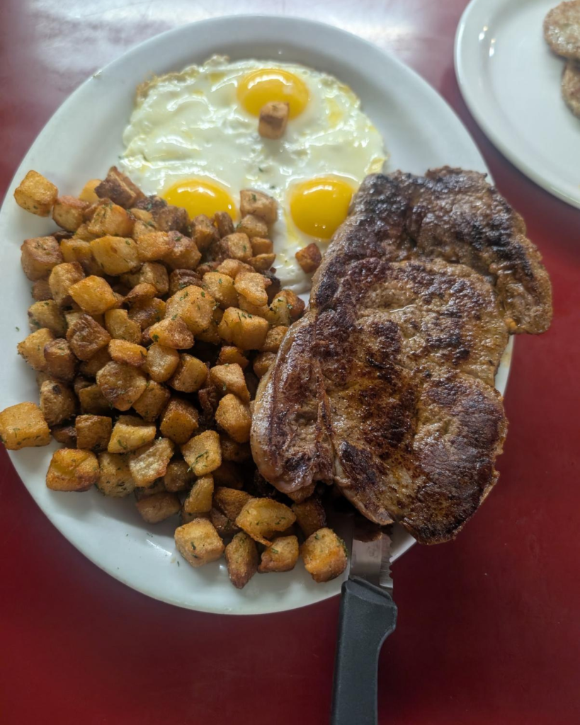 Cricket Country Kitchen in Sacramento, CA