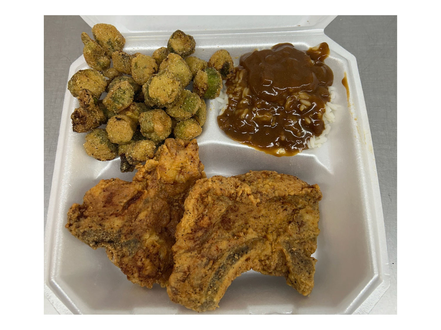 B's Cafe Soul Food in Pensacola, FL