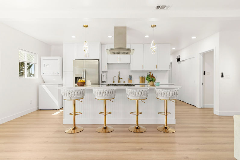 Nhu White, Frontier Realty Inc in Westminster, CA (4)
