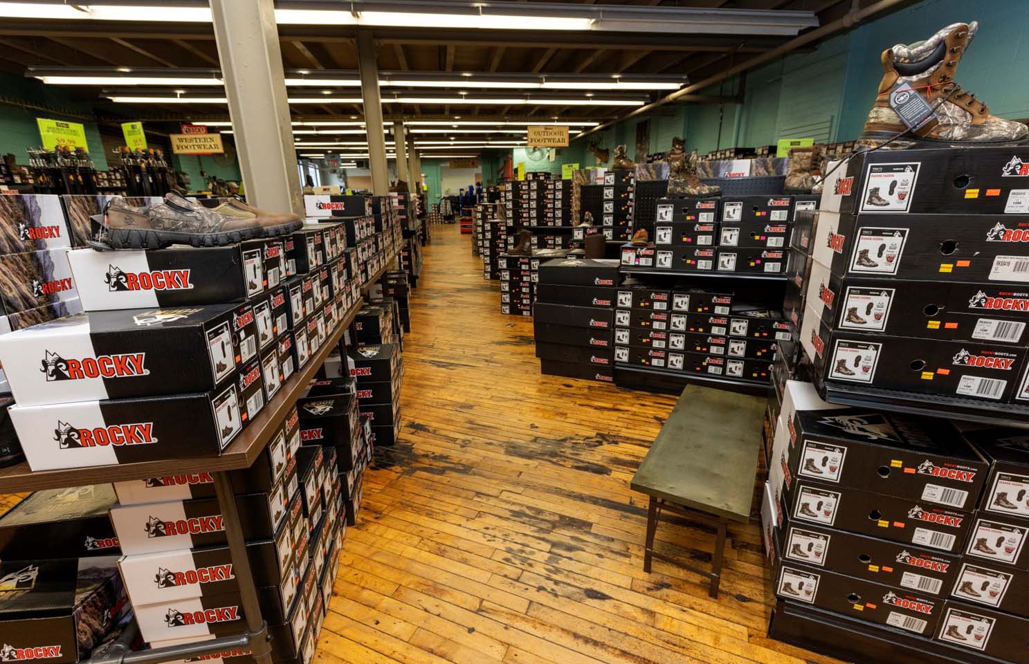 Rocky Outdoor Gear Store in Nelsonville, OH