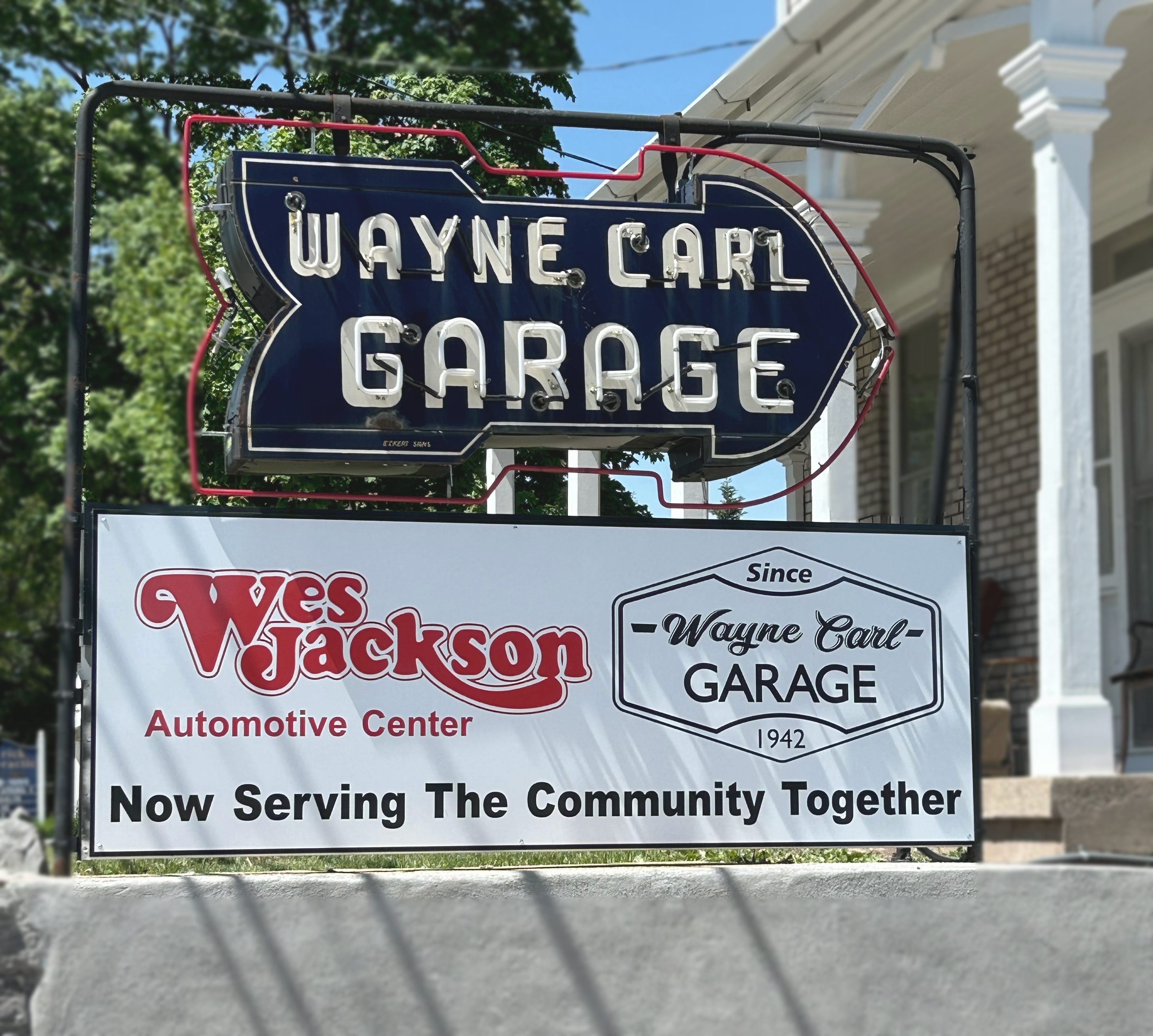 Wayne Carl Garage in Royersford, PA